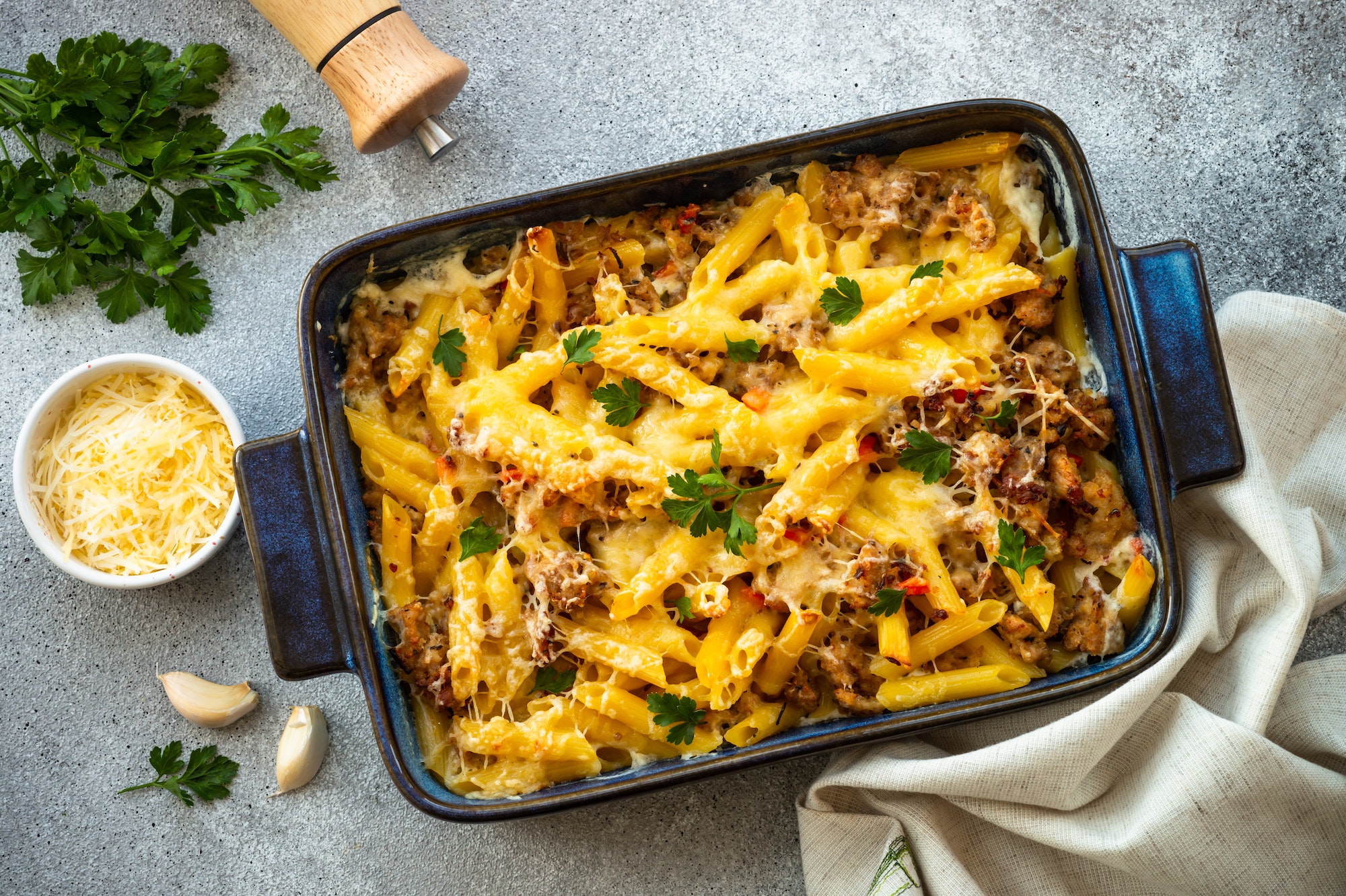 Pasta penne with minced meat, cheese and creamy sauce.